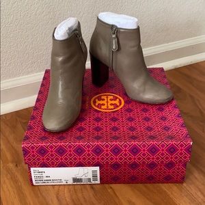 Tory Burch Bowie Bootie Size 5